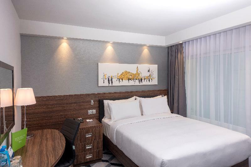 Hotel Hampton By Hilton Poznan Old Town Exterior foto